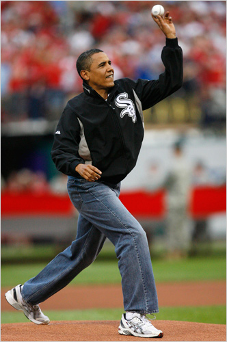 obama_throw_29057872.JPG